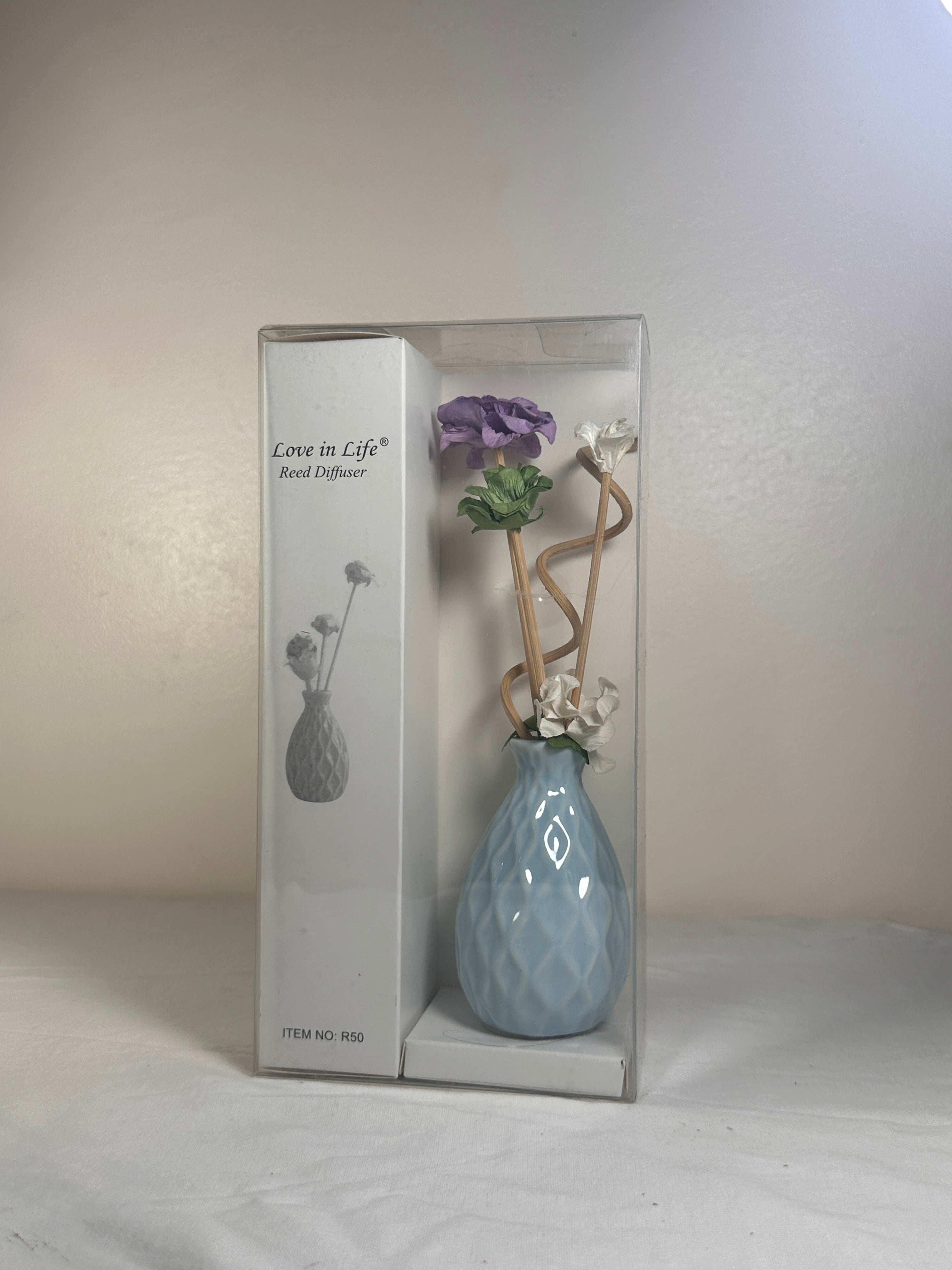 فواحة سيراميك مع زيت عطري - Reed Diffuser