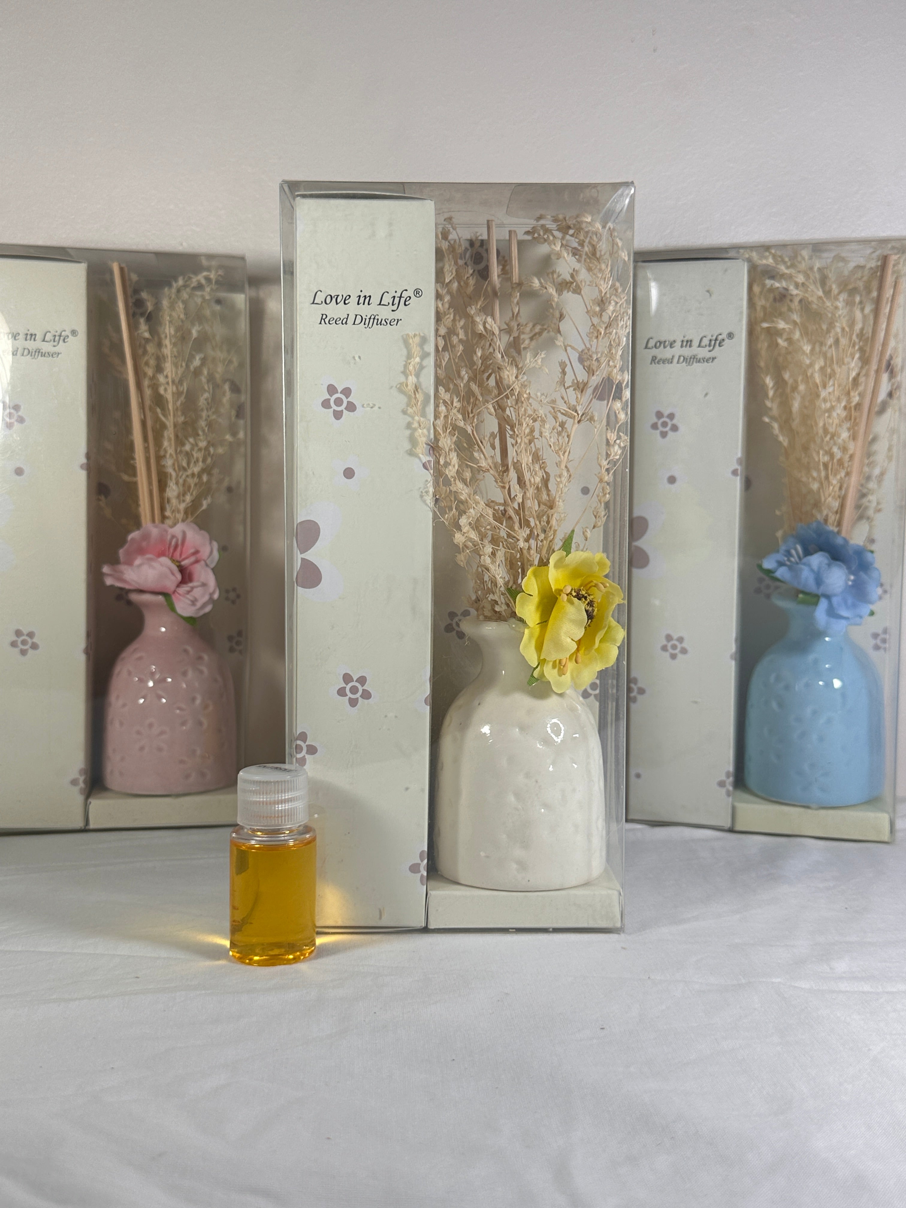 فواحة سيراميك مع زيت عطري - Reed Diffuser